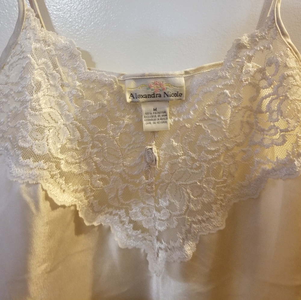 Cream Chemise - Picture 3 of 3